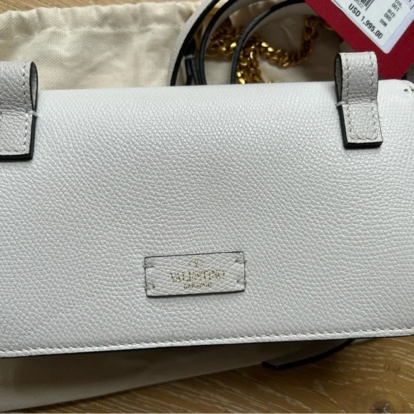 *SOLD* Valentino White Crossbody Belt Bag - Picture 3 of 12